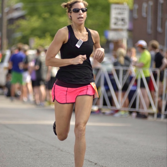 Meet your Posher, Jennifer - Picture 3 of 12